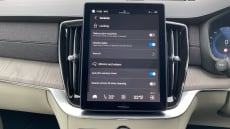 Volvo XC90 2.0 T8 PHEV Ultra Dark 5dr AWD Geartronic Estate